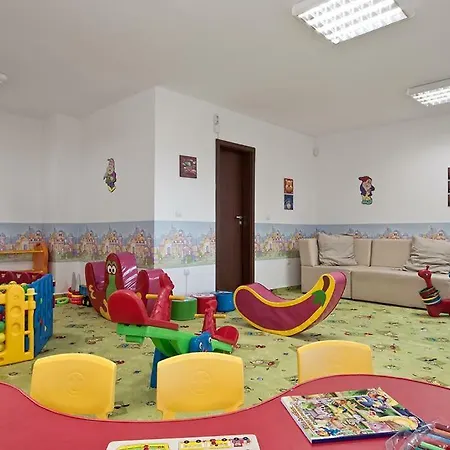 Green Life - Attractive Apartment